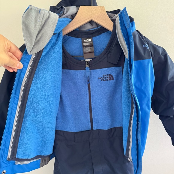 The North Face Snow Suit - Picture 5 of 5